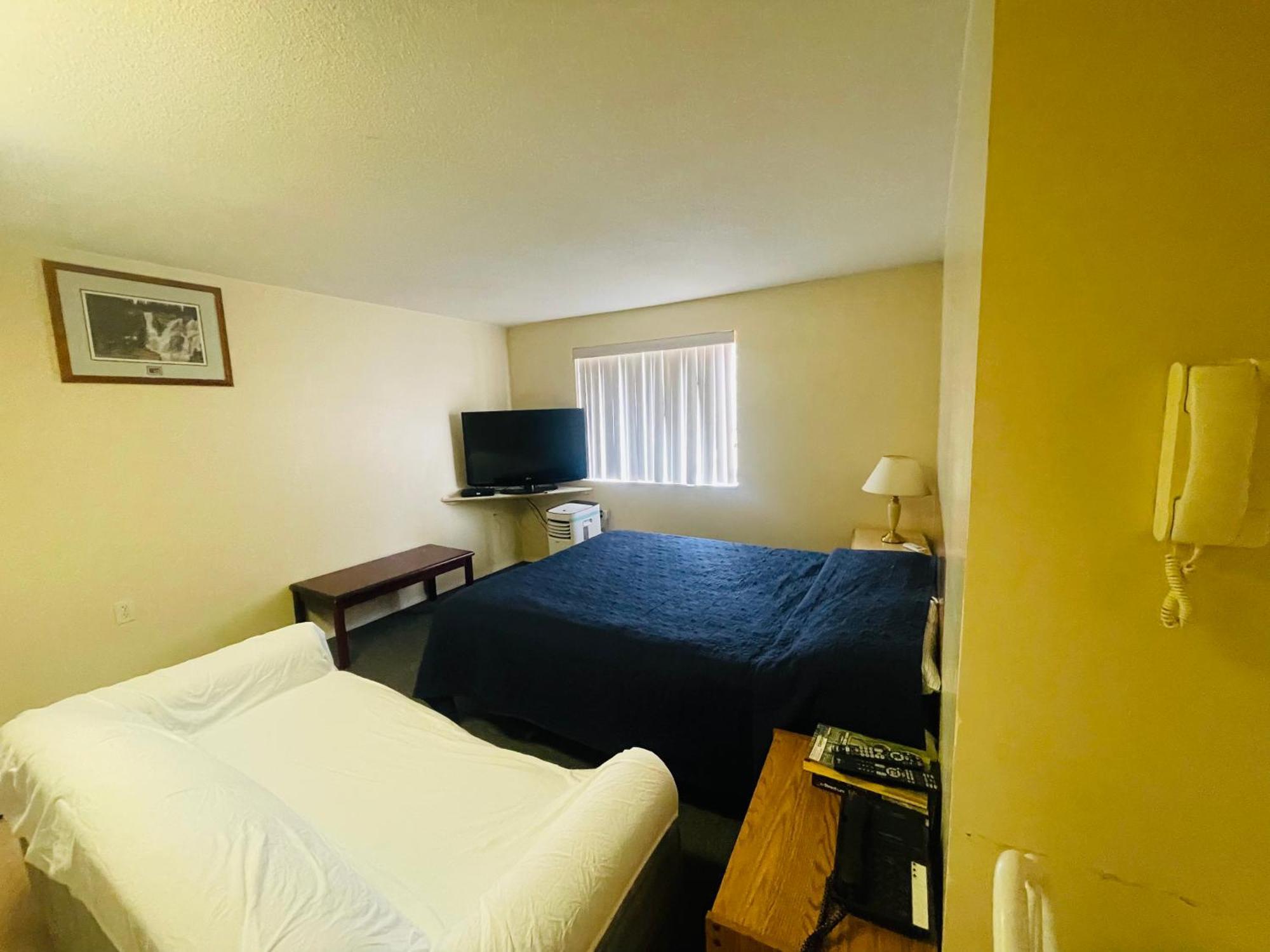 Fraser Bridge Inn كويسنيل المظهر الخارجي الصورة
